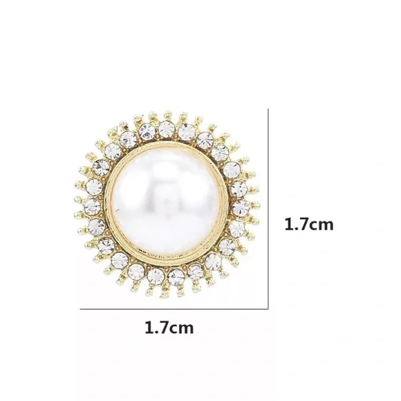 Big Pearl Earrings - Picture 4 of 5